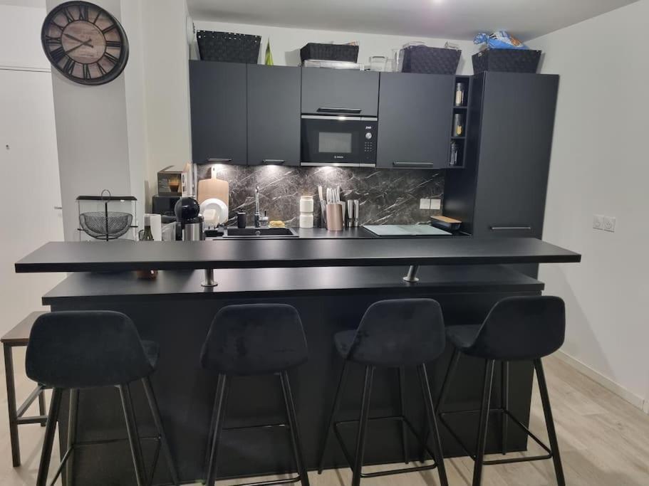 Appartement Cosy Et Equipe Мо Екстер'єр фото